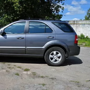 Автомобиль Kia Sorento 2008