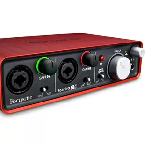 Звуковая карта Focusrite Scarlett 2i2 				