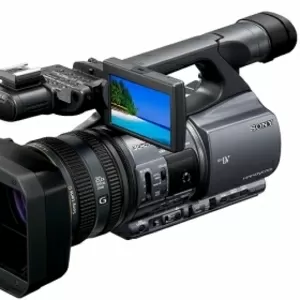 Продам SONY HANDYCAM DCR-VX2200