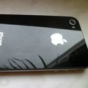 ПРОДАМ iPhone 4 16GB Neverlocked Black 2675