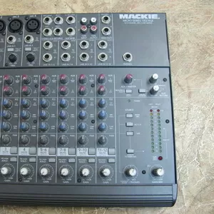 Продам микшерный пульт Mackie 1202-VLZ (Made in USA)