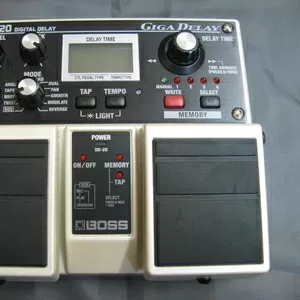 Продам педаль Boss DD-20 Giga Delay