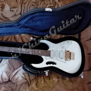 Продам Ibanez JEM V7 Steve Vai