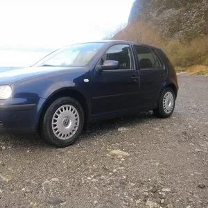 Volkswagen Golf 2000