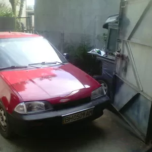 Продам Suzuki Swift 1995г.