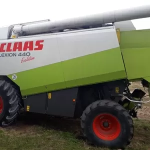 Экономный и надежный  комбайн CLAAS Lexion 440 Evolution , Год 2003