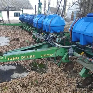 Пневматична сівалка John Deere 7200 у відмінному стані