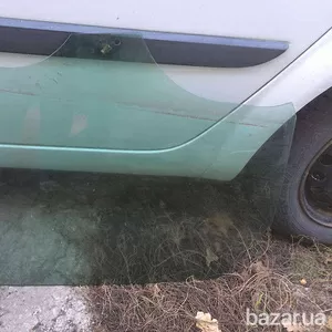 Б/у стекло заднее правое Renault Scenic 2,  8200120610