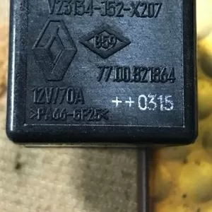 Бу автомобильное реле V23134-J52-x207 Tyco,  7700821864 Renault.